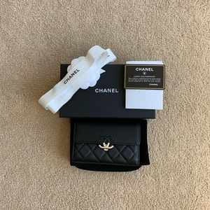 CHANEL Medium Wallet